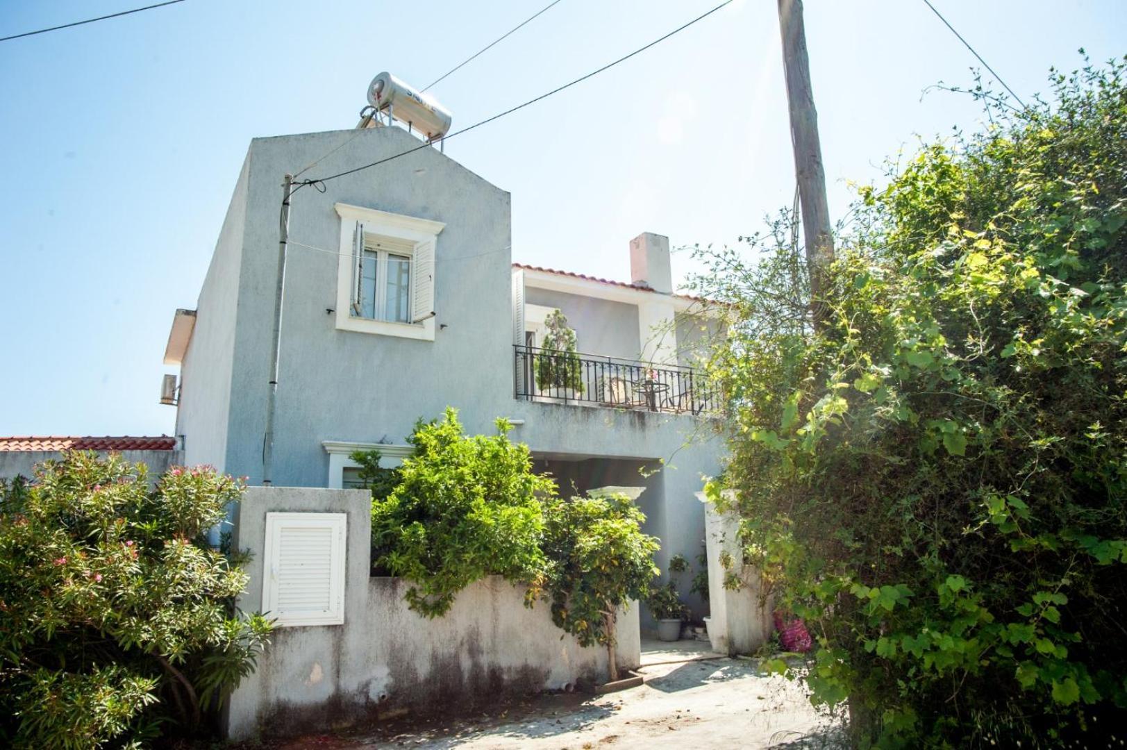 Gravanis Ir Home Pesádha 외부 사진